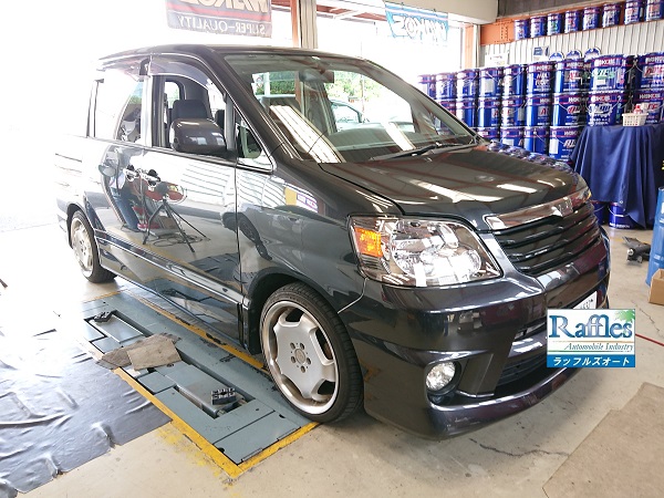 トヨタ ノア 車検31年7月 走行7万キロ 